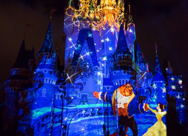 Disney terá novo show de projeção no Castelo da Cinderela