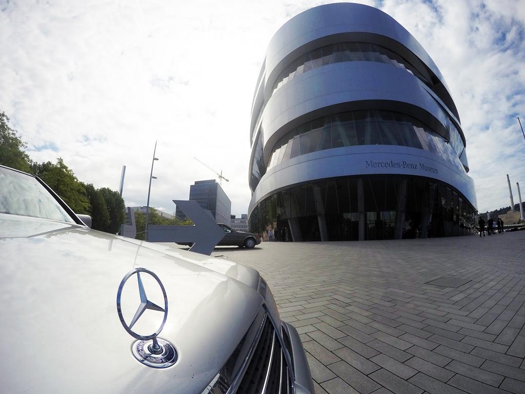 Do primeiro carro do mundo a modelos clássicos: conheça o Museu da Mercedes, na Alemanha