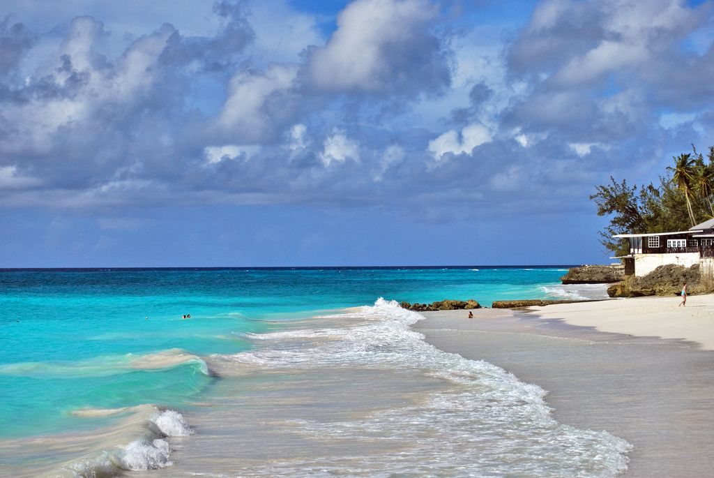Barbados, no Caribe, reserva beleza de encher os olhos