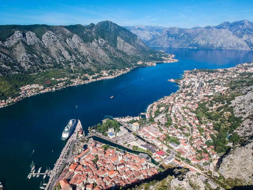 Kotor, Budva, Podgorica e mais; em fotos, conheça os encantos de Montenegro