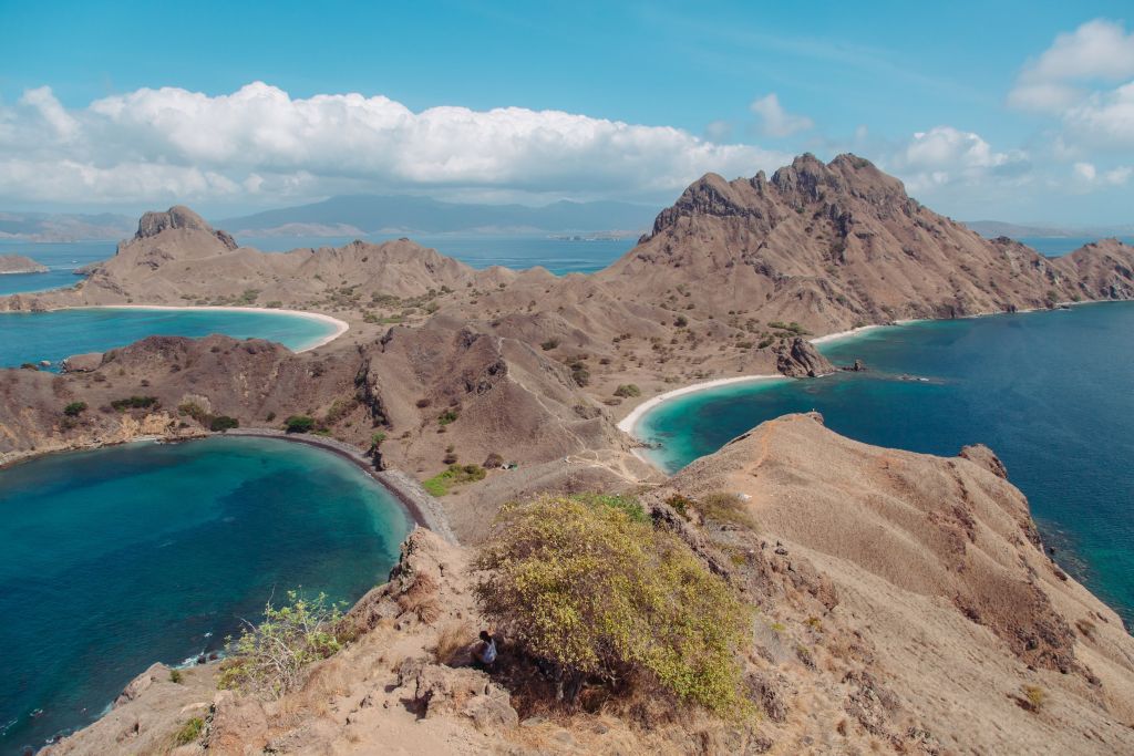 Praias, vulcões, selvas e mais; fotos incríveis mostram as belezas da Indonésia 