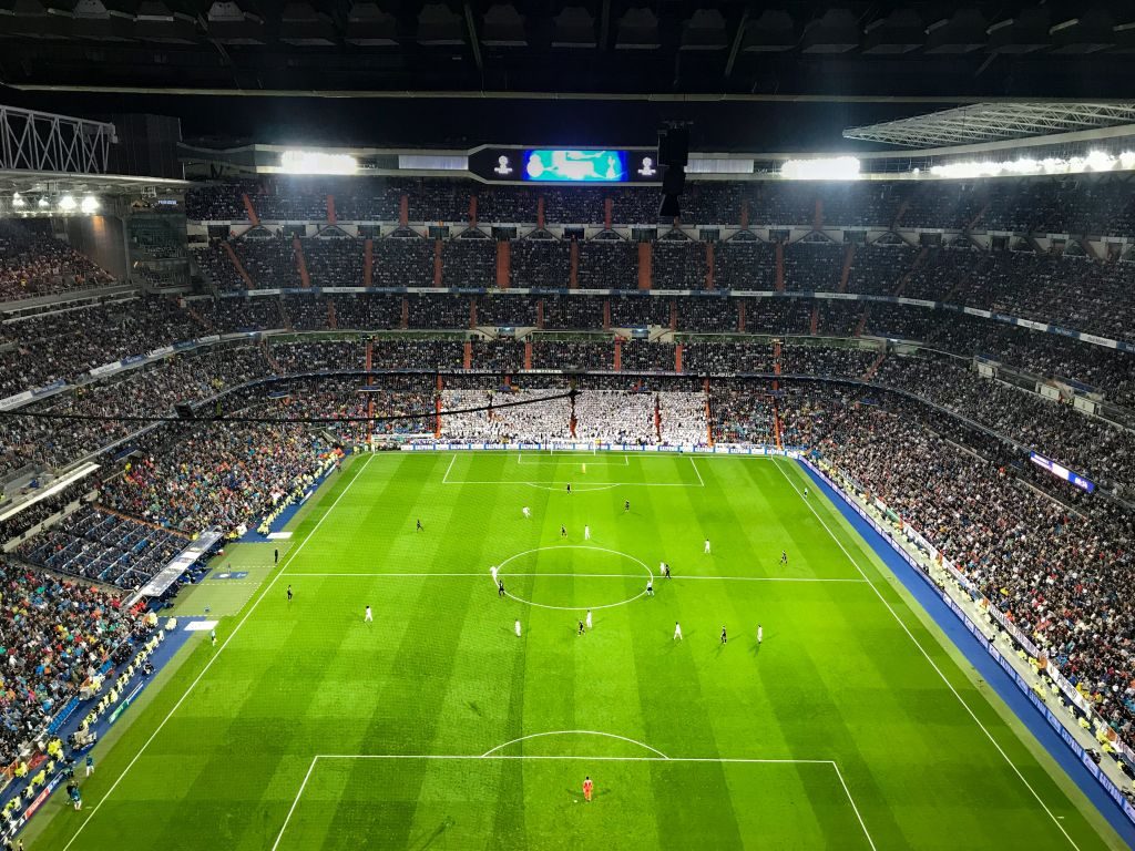 Santiago Bernabéu - Madri, Espanha | Foto de Ferdinand Stöhr em Unsplash