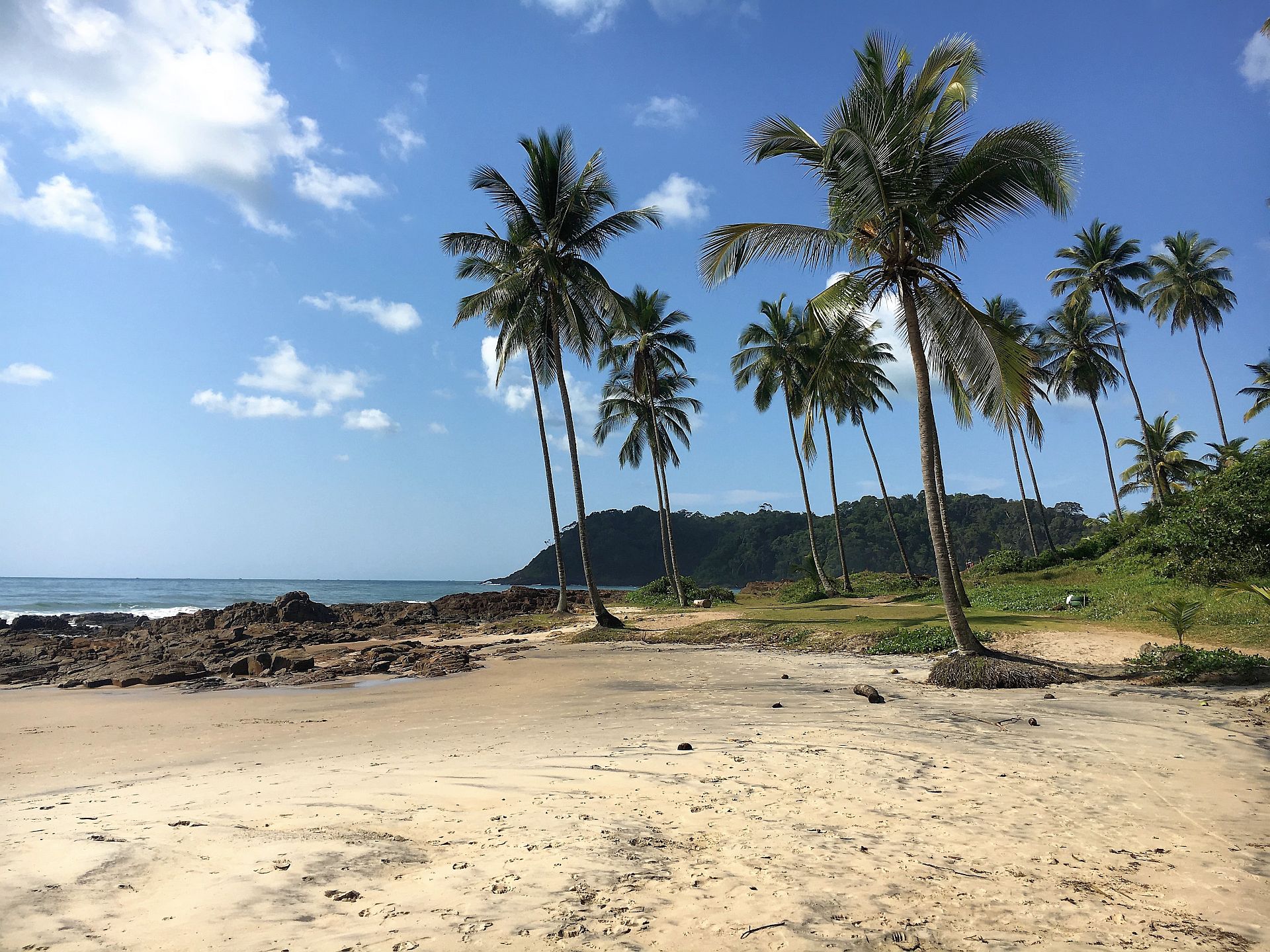 Ilhas, praias, florestas e manguezais formam o cenário de Itacaré, na Bahia