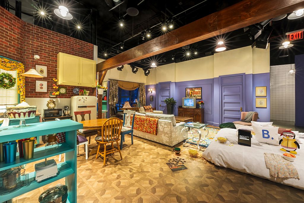 Fãs de Friends poderão tomar café no Central Perk e dormir na casa de Monica